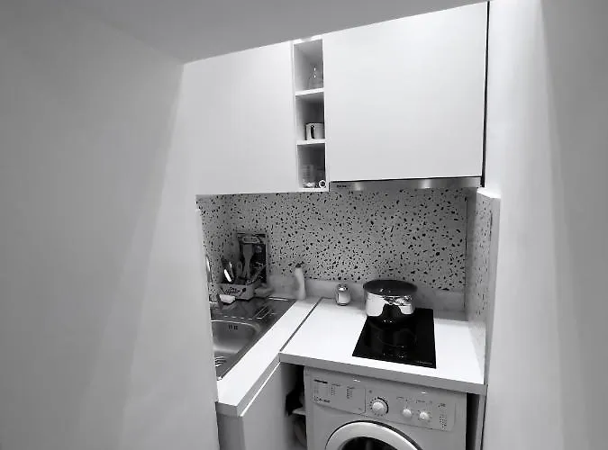 Lägenhet Luxury In Blloku Area